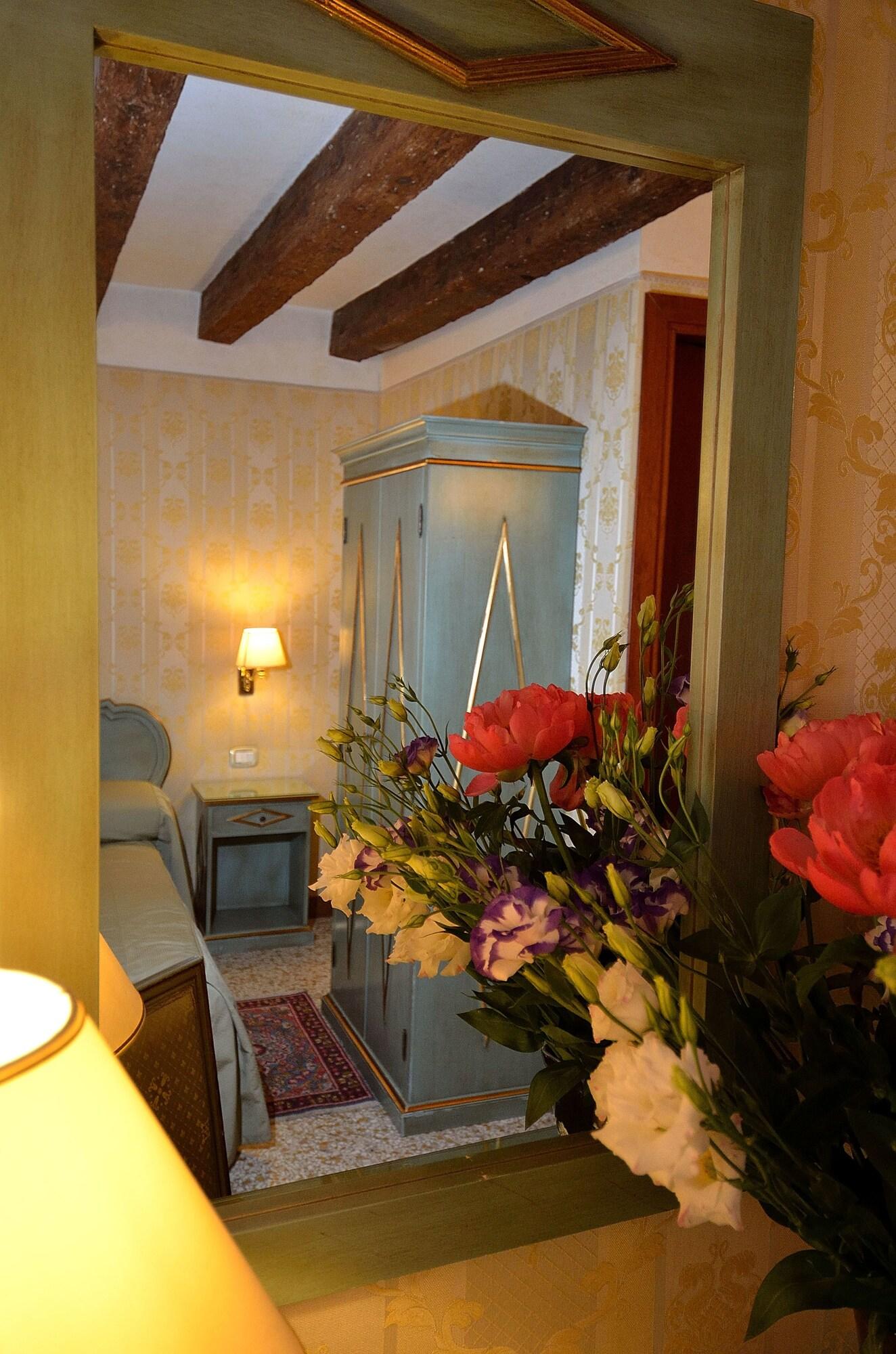 Bed and Breakfast Locanda La Corte Венеция Экстерьер фото